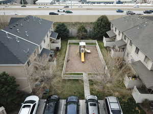 Birds eye view of property