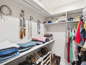 View of walk in closet