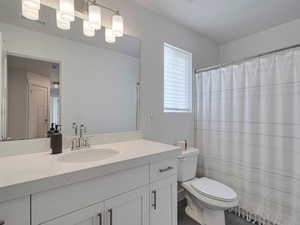 Full Bath in Hallway upstairs