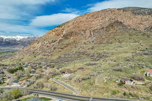 View of mountain feature