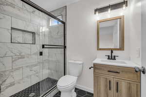 Photo 15 of 122 E TEAL RD