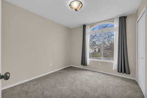Photo 17 of 122 E TEAL RD