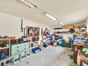 Workshop area that is plumbed for heating, you could work in here all year long.