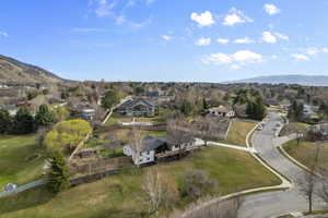 Photo 8 of 213 S ALPINE CIR