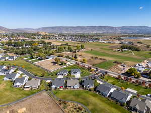 Bird's eye view with a mountain view and a residential view