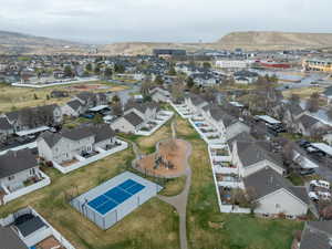 Pickle ball, playgrounds and evening strolls await!