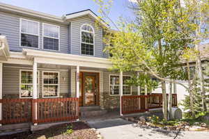 Photo 1 of 725  ASPEN DR