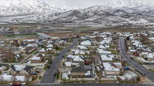 Drone / aerial view featuring a residential view and a mountain view