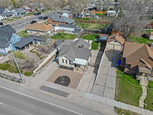 Aerial view featuring a residential view