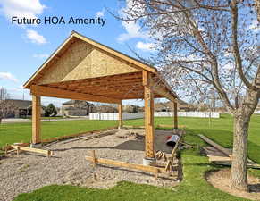HOA amenity under construction