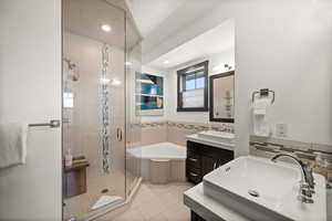 Photo 14 of 3700  BLACKSTONE DR #9