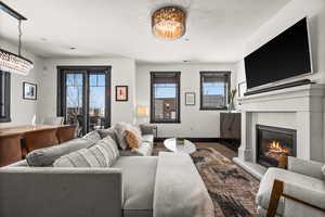 Photo 2 of 3700  BLACKSTONE DR #9