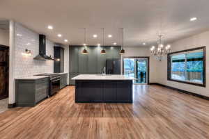 Photo 11 of 284 W MCGILL AVE
