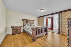 Photo 12 of 805 N BROOKSHIRE DR