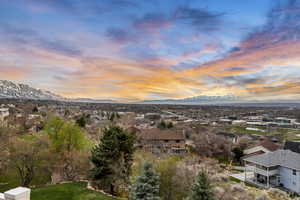 Mountain view featuring a residential view