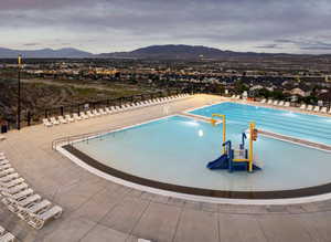 Traverse Mountain pool
