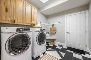 Photo 23 of 872  MARTINGALE LN