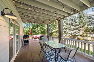 Photo 48 of 872  MARTINGALE LN