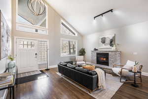 Photo 5 of 872  MARTINGALE LN