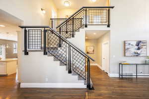 Photo 9 of 872  MARTINGALE LN