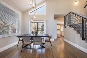 Photo 7 of 872  MARTINGALE LN
