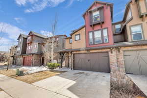 Photo 22 of 865 W BENJAMIN PL