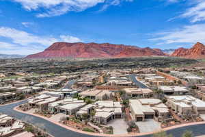 Bird's eye view with a residential view and a mountain view