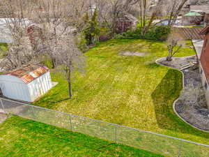 Drone / aerial view, backyard