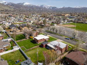 Aerial view with a residential view and a mountain view