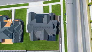 Birds eye view of property