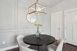 Dining space with decorative molding