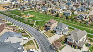Birds eye view of property featuring a residential view