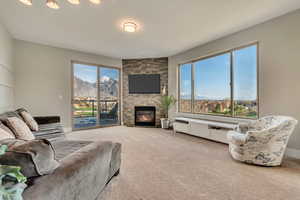 Photo 6 of 11968 N ITHICA DR