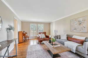 Hardwood floors throughout main floor