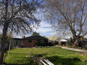 Huge backyard .27 of an acre!