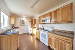 Photo 7 of 4496 W 5415 S