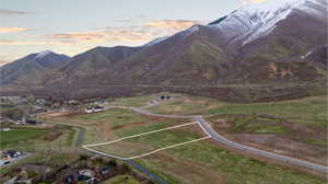 View of mountain feature