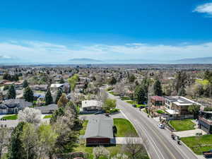 Bird's eye view with a mountain view and a residential view