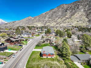 Mountain view featuring a residential view