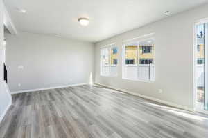 Photo 4 of 321 N COLONNADE RD #1000