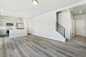 Photo 5 of 321 N COLONNADE RD #1000