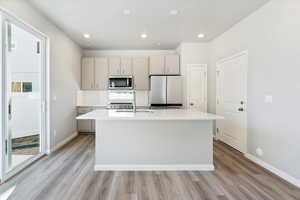 Photo 6 of 321 N COLONNADE RD #1000