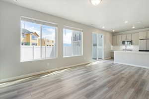 Photo 3 of 321 N COLONNADE RD #1000
