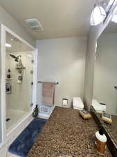 En Suite full bath.