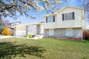 Photo 1 of 714 N 300 W