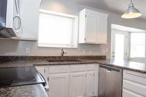 Photo 8 of 714 N 300 W