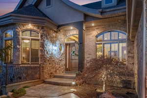 Photo 4 of 932 E KASEYS CIR