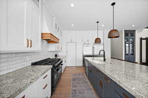 Photo 10 of 1137 E LEAMBRA LN