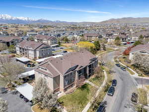 Aerial view with a residential view and a mountain view