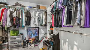 View of walk in closet